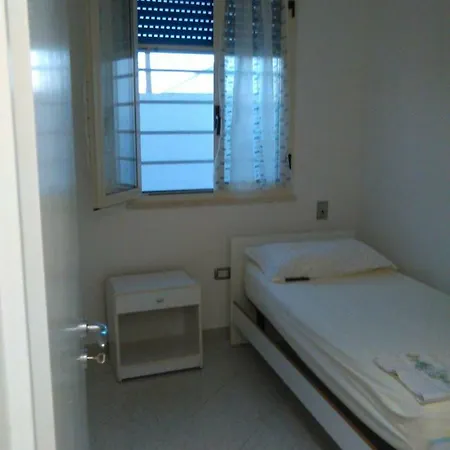 A Casa Di Luciana 펜션 토레 산 지오반니 우겐토